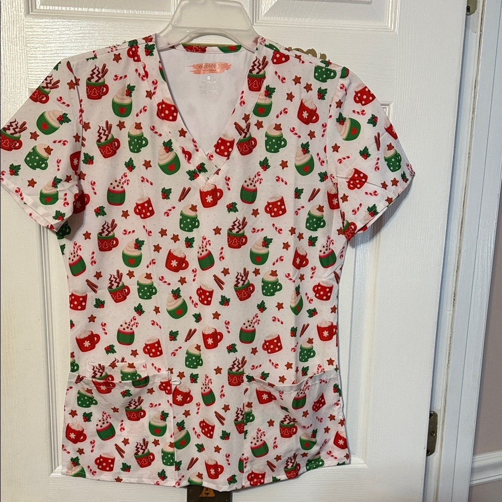 Elite Med Performance Christmas scrub top; size: M.  NWOT